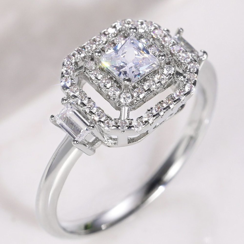 💍New Luxury Engagement Clear Diamond Square Noble Dainty Ring for Women, K782